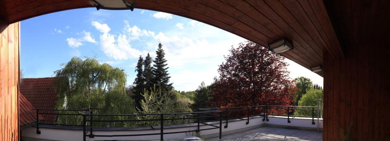 Štiřínská stodola u Prahy Hotel Kamenice Exterior foto