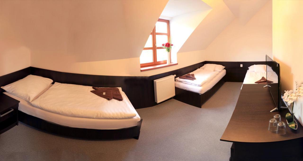 Štiřínská stodola u Prahy Hotel Kamenice Exterior foto