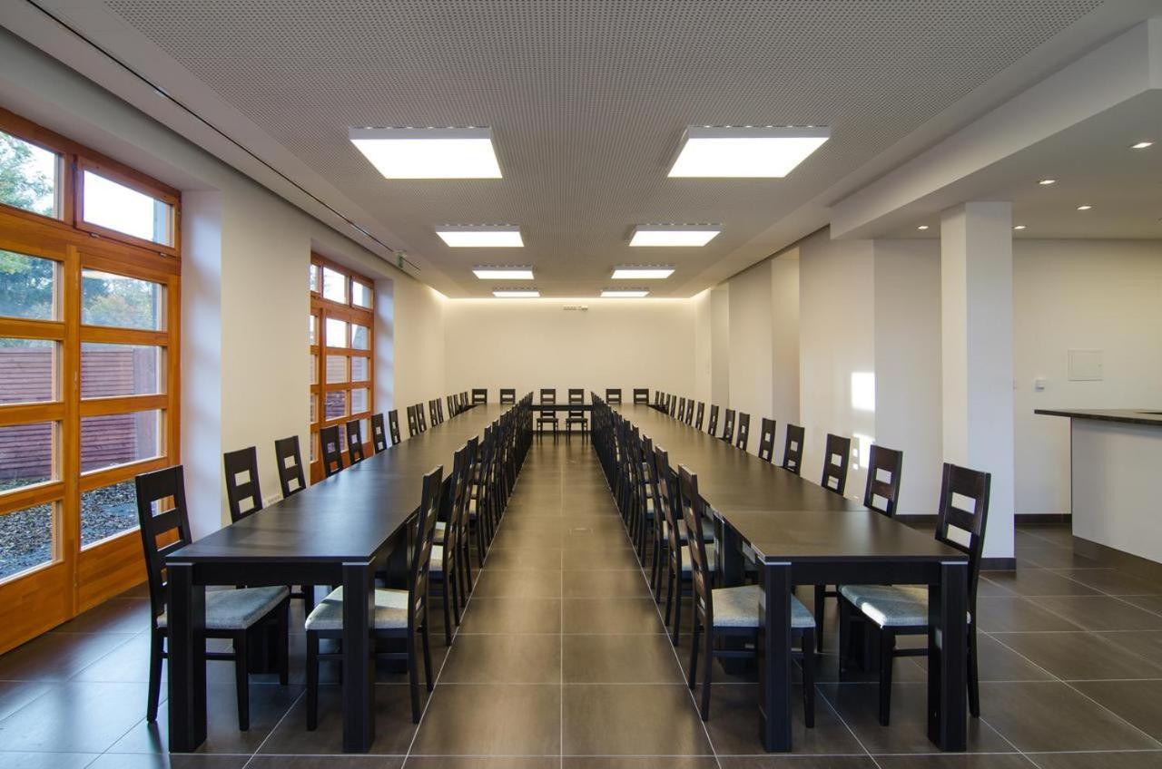 Štiřínská stodola u Prahy Hotel Kamenice Exterior foto